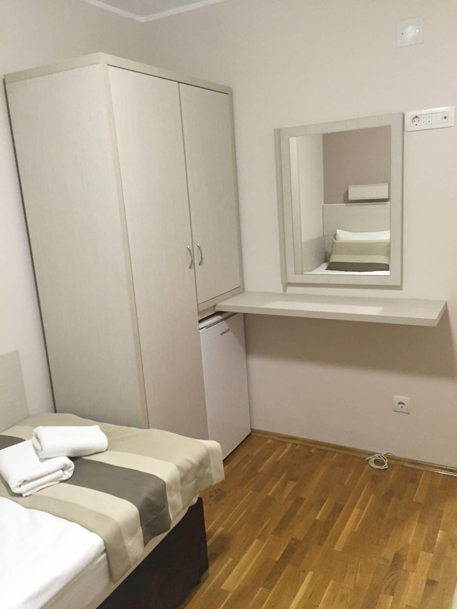 M-Club Hotel Будва Екстер'єр фото