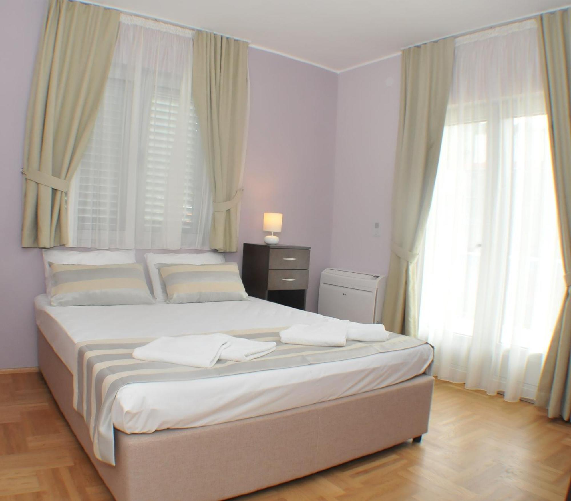 M-Club Hotel Будва Екстер'єр фото