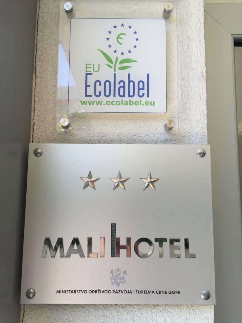 M-Club Hotel Будва Екстер'єр фото